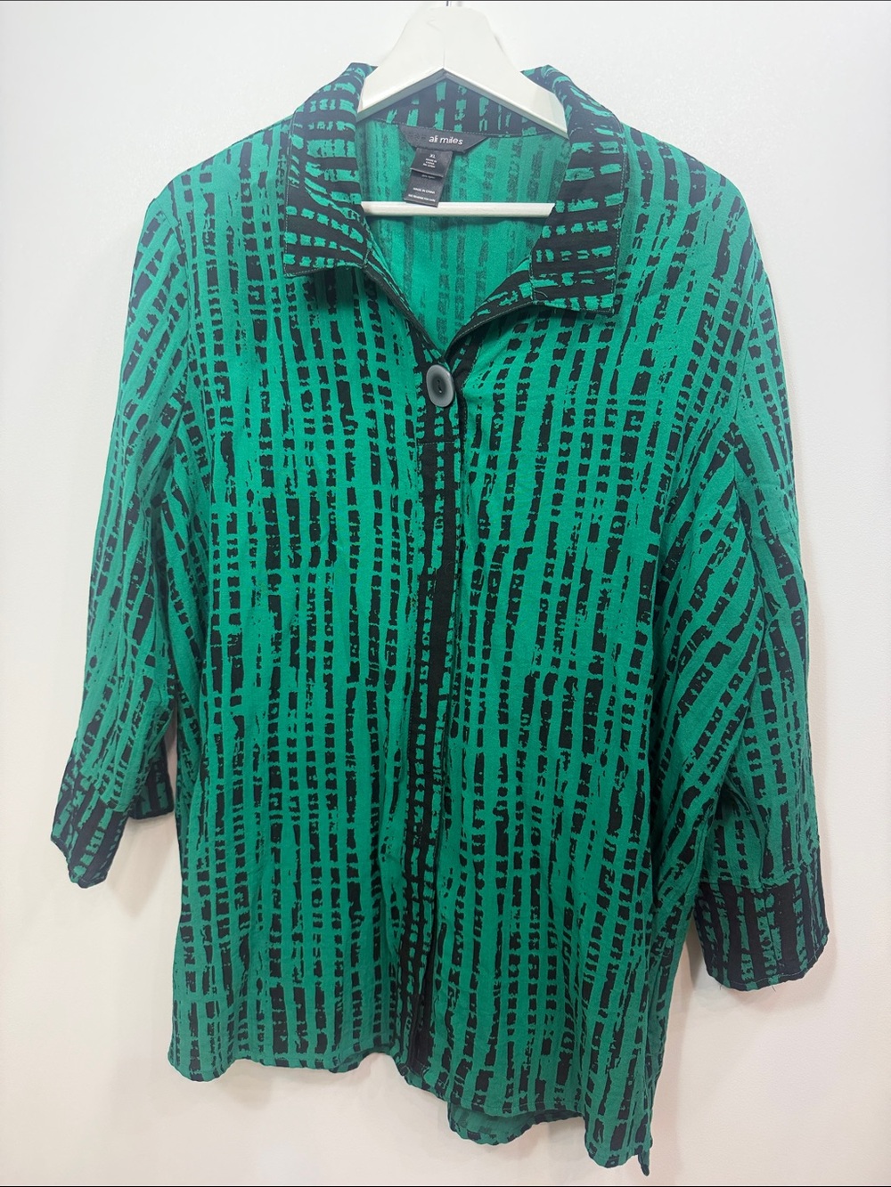 Ali Miles Button down green black 3/4 sleeve top size XL.